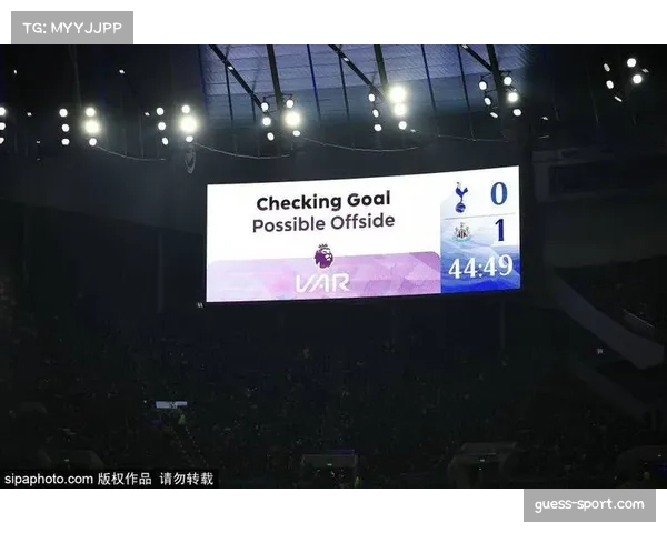 实时:热刺vs阿森纳,北伦敦德比开场十分钟内已因战术犯规出现三张黄牌